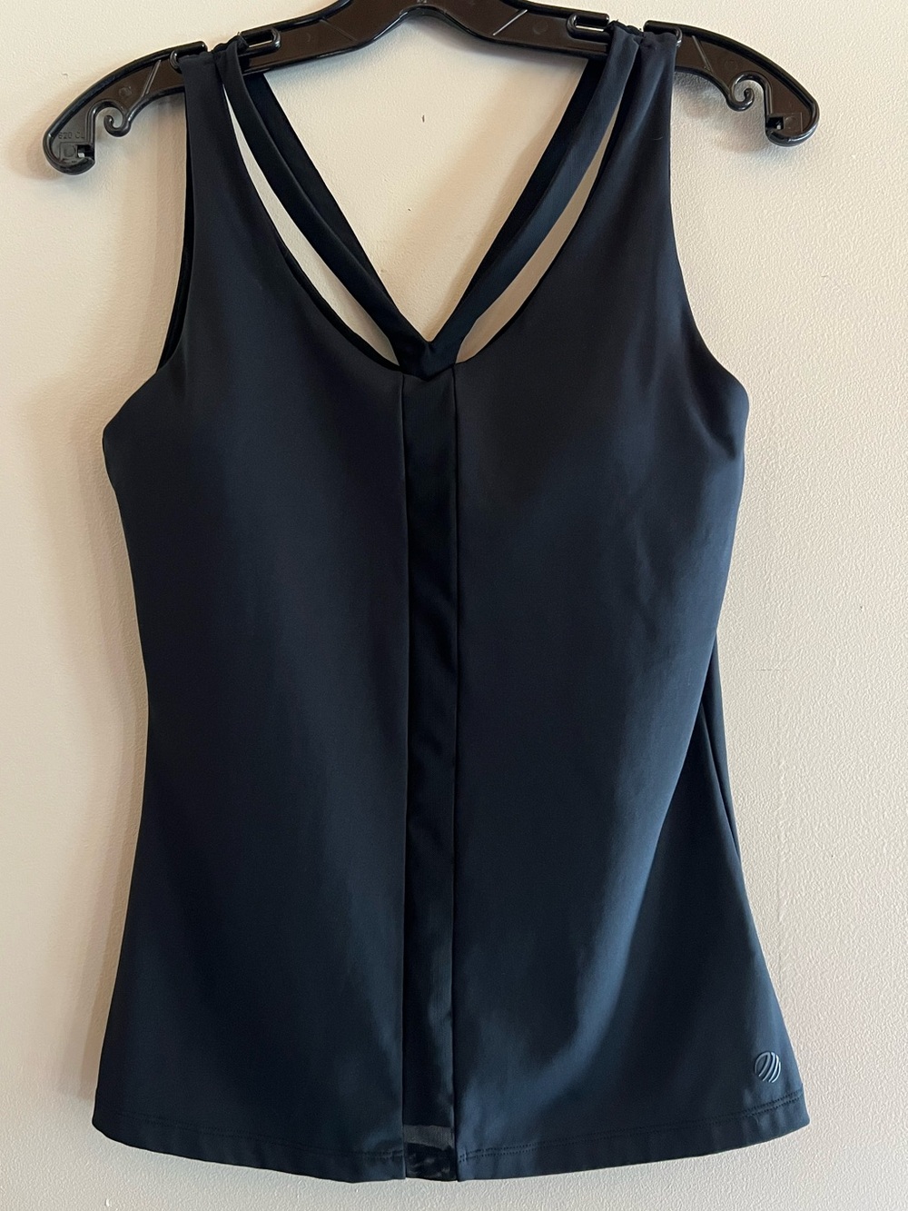 MPG Black Strappy V Neck Athletic Tank Top Built In Padded Bra Women’s Medium